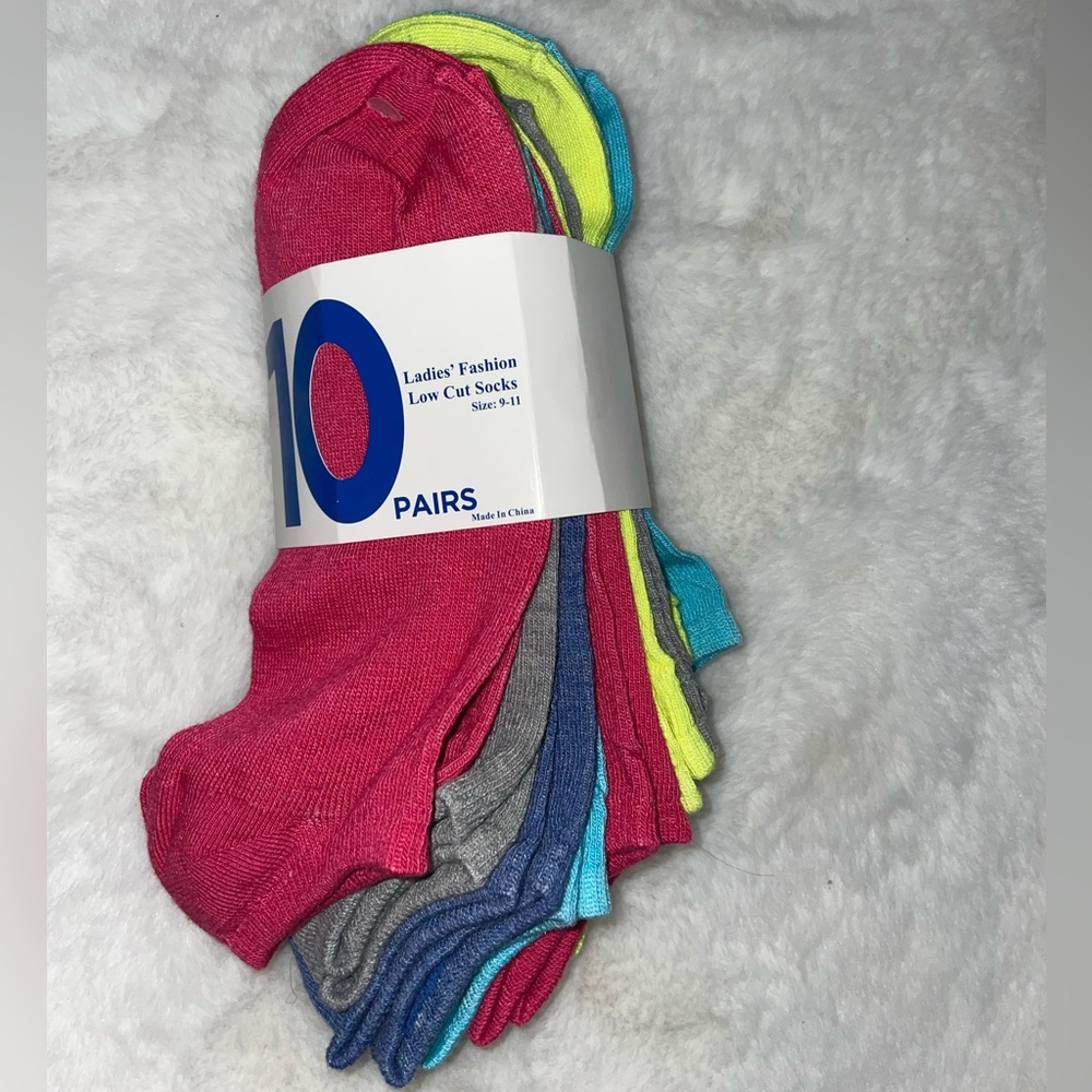 10 Pack Solid Low Cut Ladies Socks